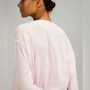 Lululemon back in action long sleeve 8/10